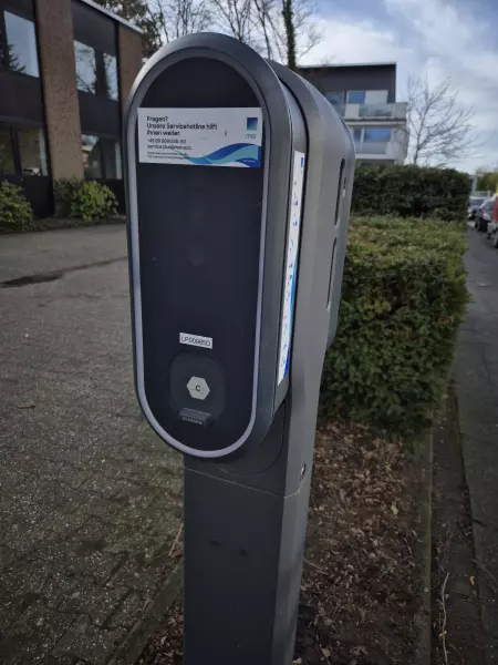 Ladestation (unbekannt) - Schelsenweg 3, Mönchengladbach