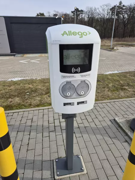 Ladestation Allego - Berliner Heerstraße, Wendhausen
