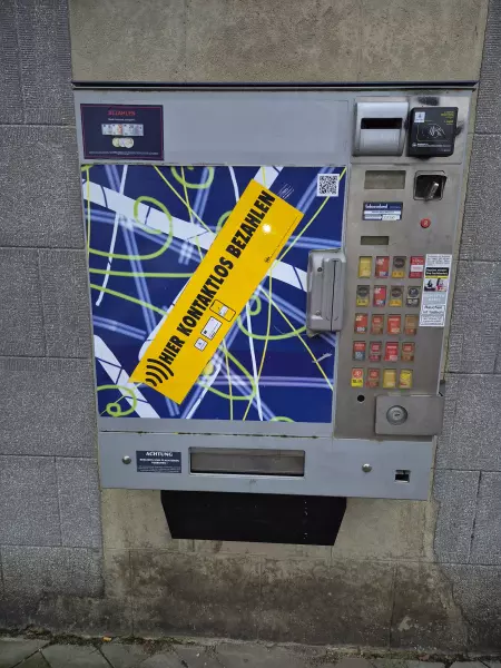 Zigarettenautomat - Hövelstraße 2, Mönchengladbach