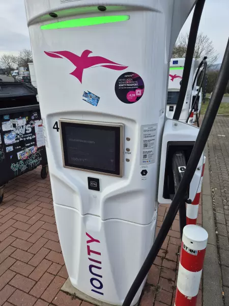 Ladestation (IONITY) - Alte Poststraße, Rehren - Ladestation in Rehren