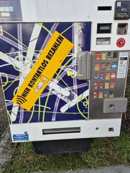 Zigarettenautomat - Kochschulstraße 1, Mönchengladbach